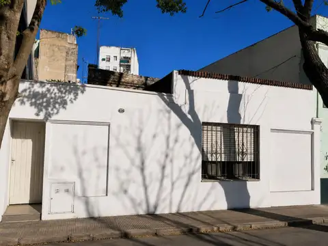 TERRENO 8.76 X 15.51 IDEAL CONSTRUCTOR PB Y 4 PISOS