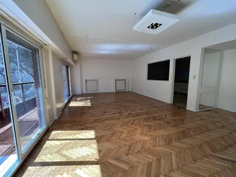 Departamento 4 ambientes con 3 baños