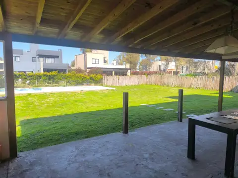 Casa en Alquiler de 2 dormitorios