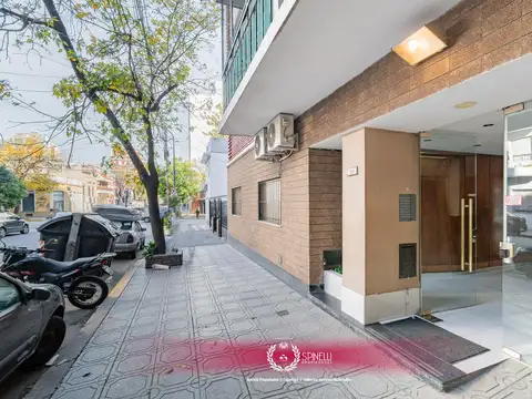 Venta departamento 2 ambientes 38M² en San Cristóbal lateral cocina y baño actualizados apto crédito
