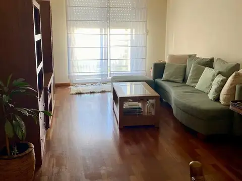 Alte G Brown 678 , Piso 7