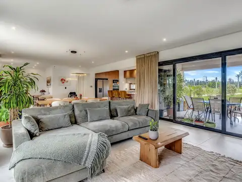 CASA EN VENTA BARRIO PRIVADO DISTRITO 52 LA CAÑADA