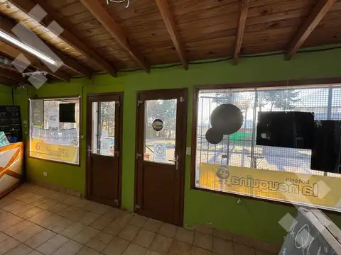 VENTA FONDO DE COMERCIO "QUINIELA" - B° EL ARENAL - SAN MARTIN DE LOS ANDES
