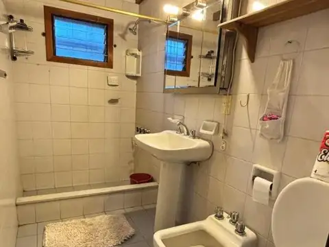 VENTA CASA QUINTA SOBRE LOTE 1200 M2