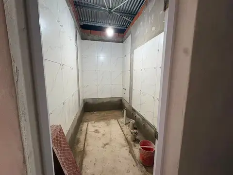Casa 3 ambientes con 1 baño