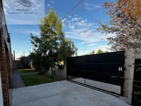 Casa en Venta en Funes, USD 240.000