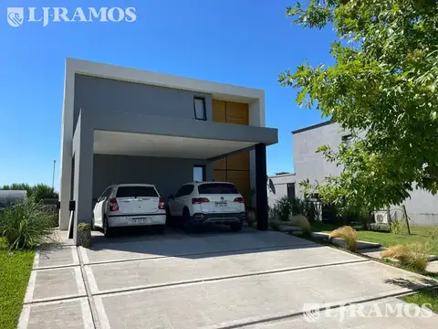 Casa - Araucarias