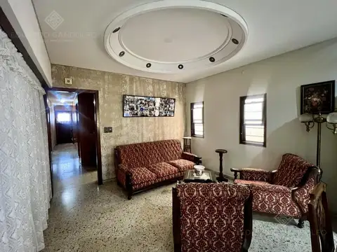 Casa en Venta en Lanus Oeste, USD 147.000