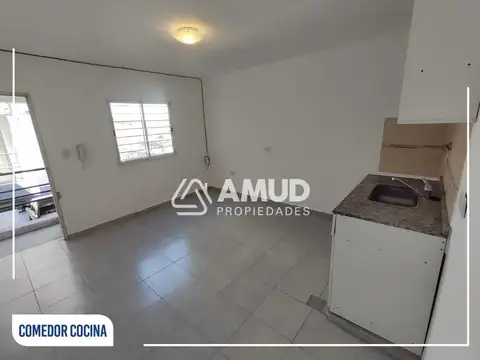 Departamento en Alquiler en Metalúrgico, $ 300.000