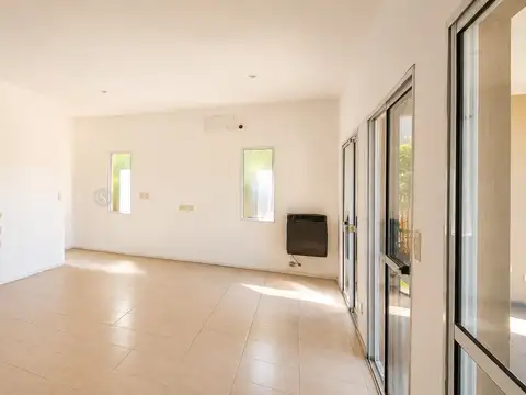 Casa en Venta en Pilar del Este - San Eduardo, USD 145.000