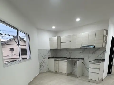 Departamento 2 ambientes a estrenar en primer piso –  Temperley saens Peña 1608