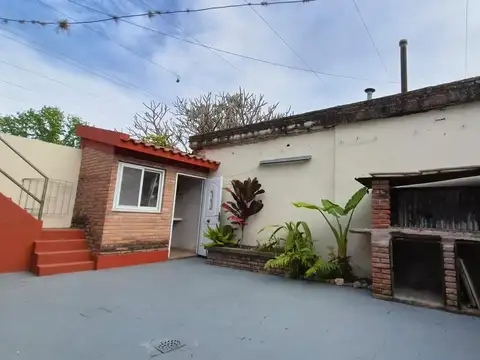 Casa en Alquiler en Alberdi, $ 1.150.000