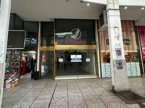 LOCALES - A LA CALLE - CORRIENTES