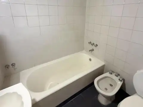 Depto Tipo Casa 2 ambientes con 1 baño
