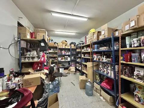 VENTA OFICINAS EN ZONA TRIBUNALES, SAN NICOLAS CON RENTA!