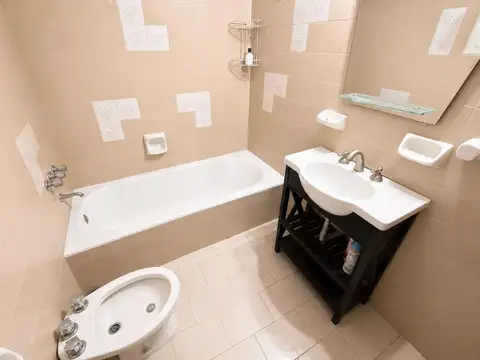Depto Tipo Casa en Alquiler 56 años