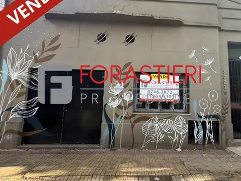 PH en venta en el centro de Victoria 