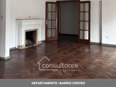 DEPTO 3 DORM. CENTRO DE CORDOBA CON BALCON