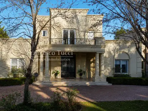Casa en Venta en San Diego Country Club, Countries y Barrios Cerrados en Moreno