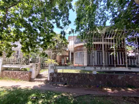 Importante propiedad desarrollada en dos plantas