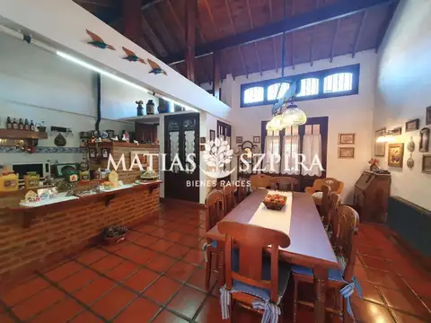 Casa 5 ambientes. | Montes de Oca 3200