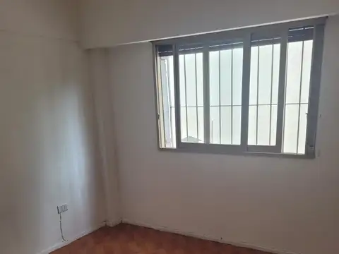 Departamento en Alquiler en Colegiales, $ 780.000