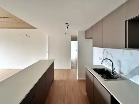 Departamento en Alquiler con 1 cocheras