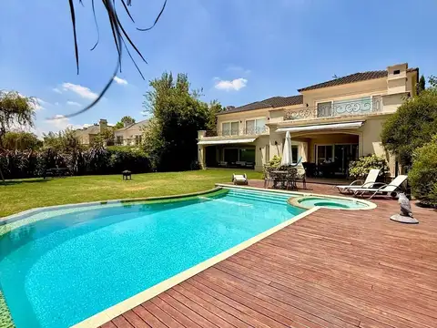 Venta Excelente casa en Country Bs As Golf