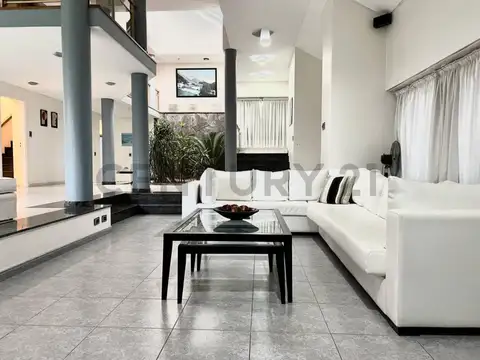 486 entre 18 y 19 , Piso 0