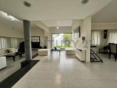 Casa en Venta 2000 años