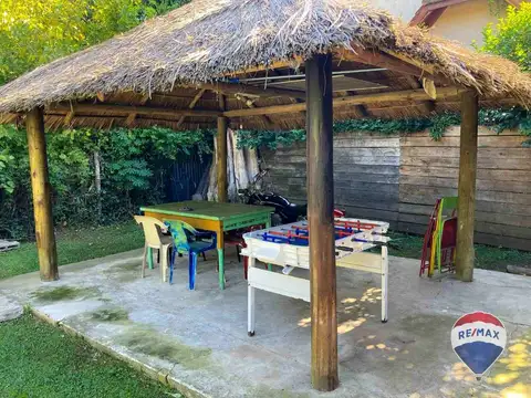 Casa en Venta con 1 cochera