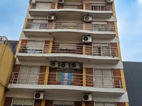 S. MARTÍN CTRO DEPTO. 3 AMB. C/BALCÓN Y JARDIN DE INVIERNO