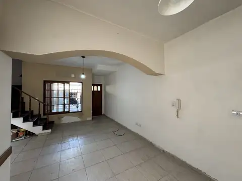 Casa en Alquiler de 3 dormitorios