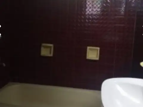 Casa en Venta en Monte Grande, USD 175.000