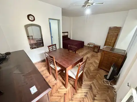 Suipacha 700