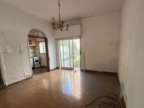 Depto Tipo Casa 2 ambientes con 1 baño