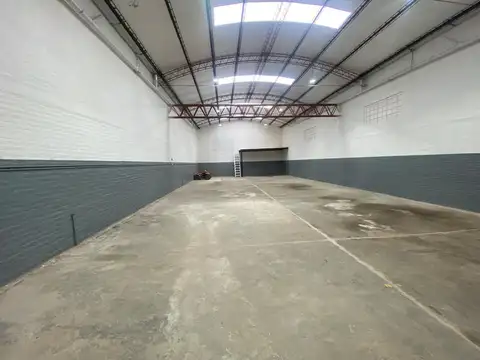 Galpon en Alquiler A Estrenar
