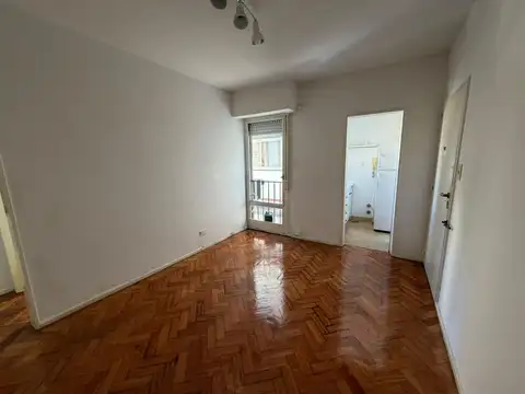 Aráoz 2400, Piso 6