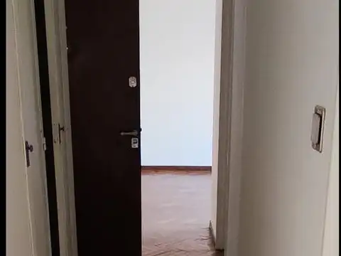 Departamento en Venta en Flores, USD 74.900