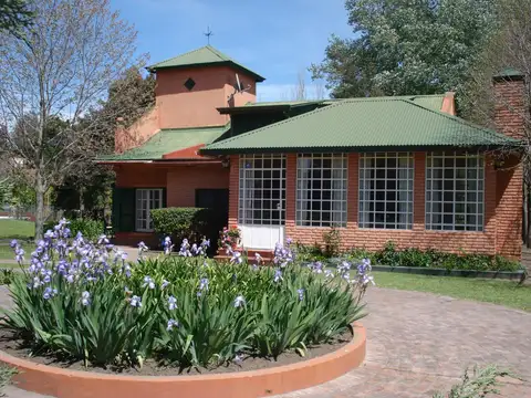 SIN COMISION! Oportunidad! Casa B° Cerrado lote de 3005m2