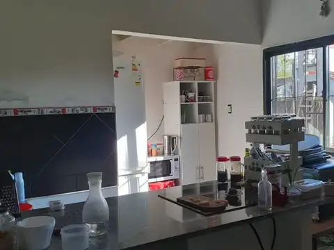 Casa en Venta en Moreno, USD 165.000