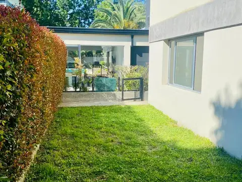 Casa en Venta en City Bell, USD 129.000