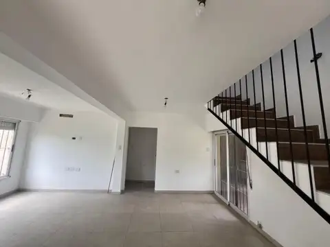 ROLDÁN - LOS OLMOS -  OPORTUNIDAD - A ESTRENAR 3 DORMITORIOS- APTA CREDITO