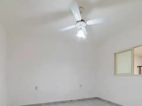 Depto Tipo Casa en Venta 30 años