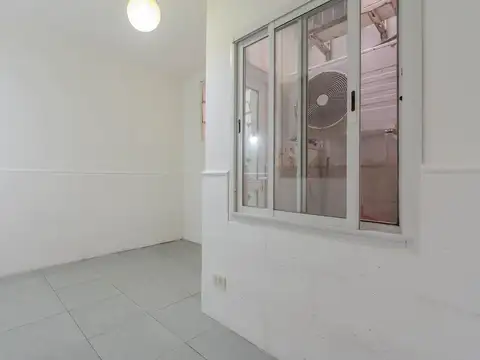 Depto Tipo Casa en Venta 70 años
