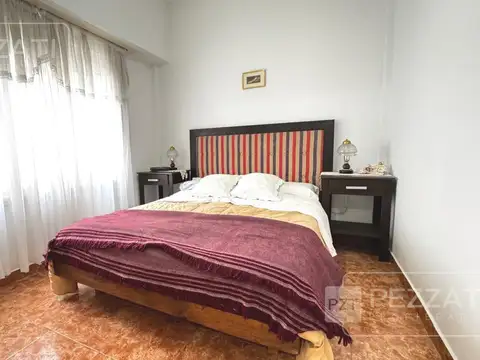 2 ambientes en venta. z/ Moreno y Santa Fe. Contrafrente. Impecable. Reciclado