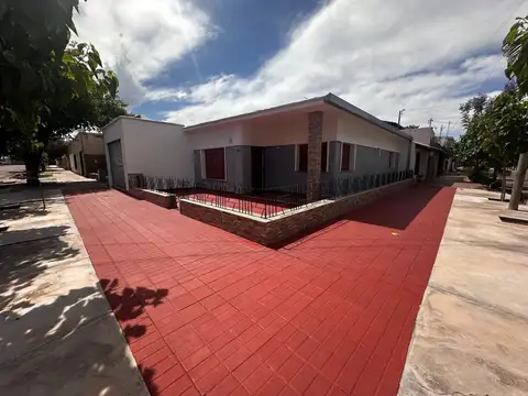 CASA EN VENTA - ESTADO SOBRESALIENTE, MAIPU, MZA.