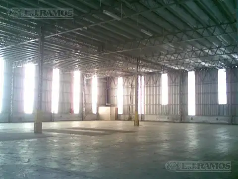 Galpon en Alquiler en Berazategui, USD 42.000