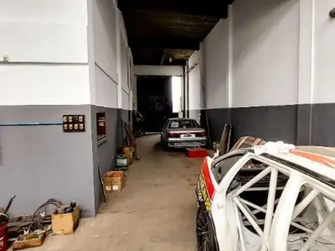 Avenida José de San Martín e/ 107 y 109