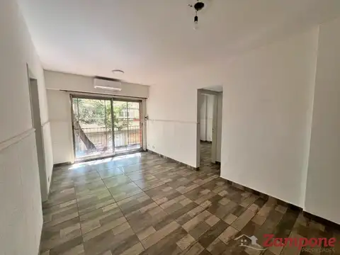 Departamento 2 ambientes con balcón